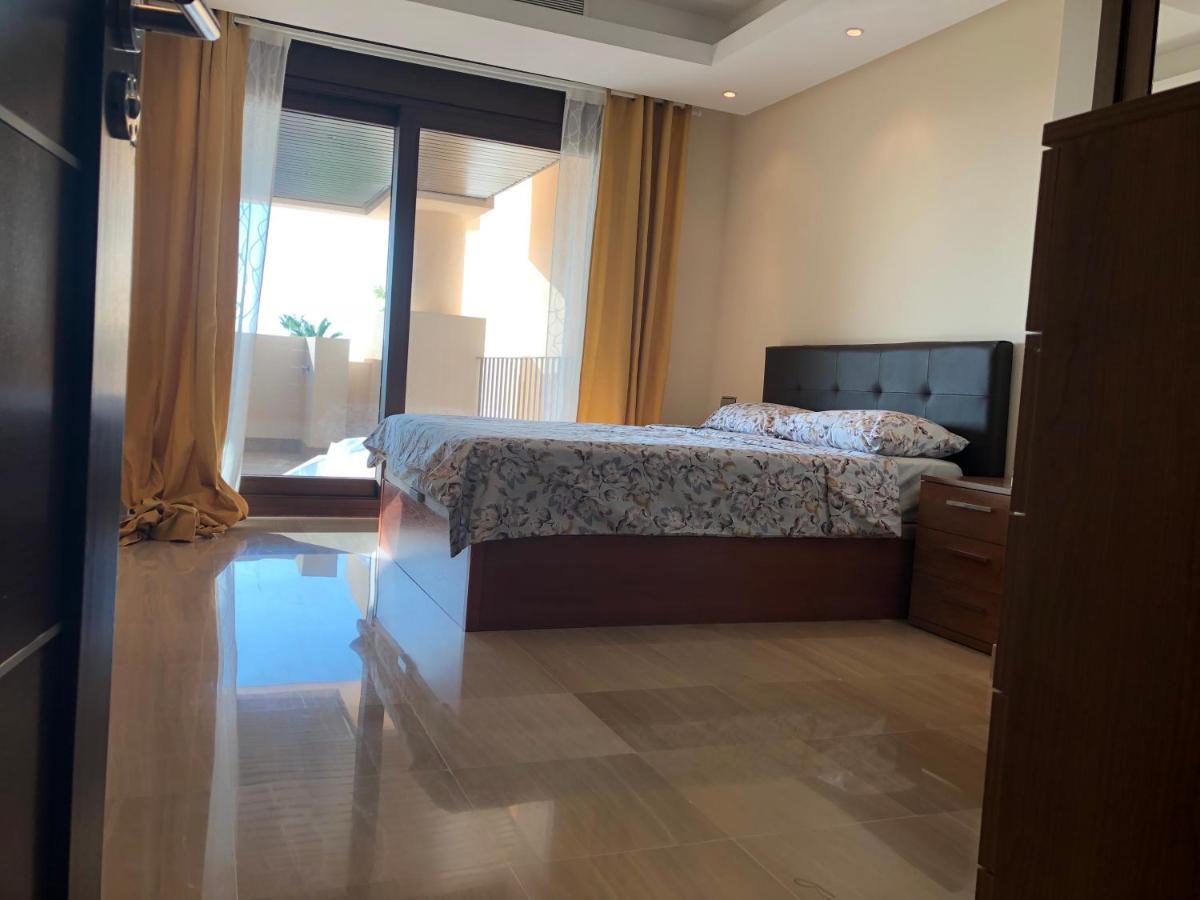 Bahia De La Plata Apartamento Estepona Exterior foto