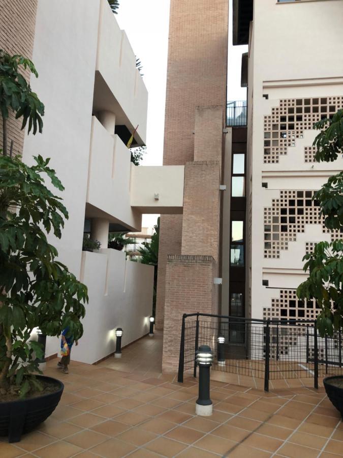 Bahia De La Plata Apartamento Estepona Exterior foto