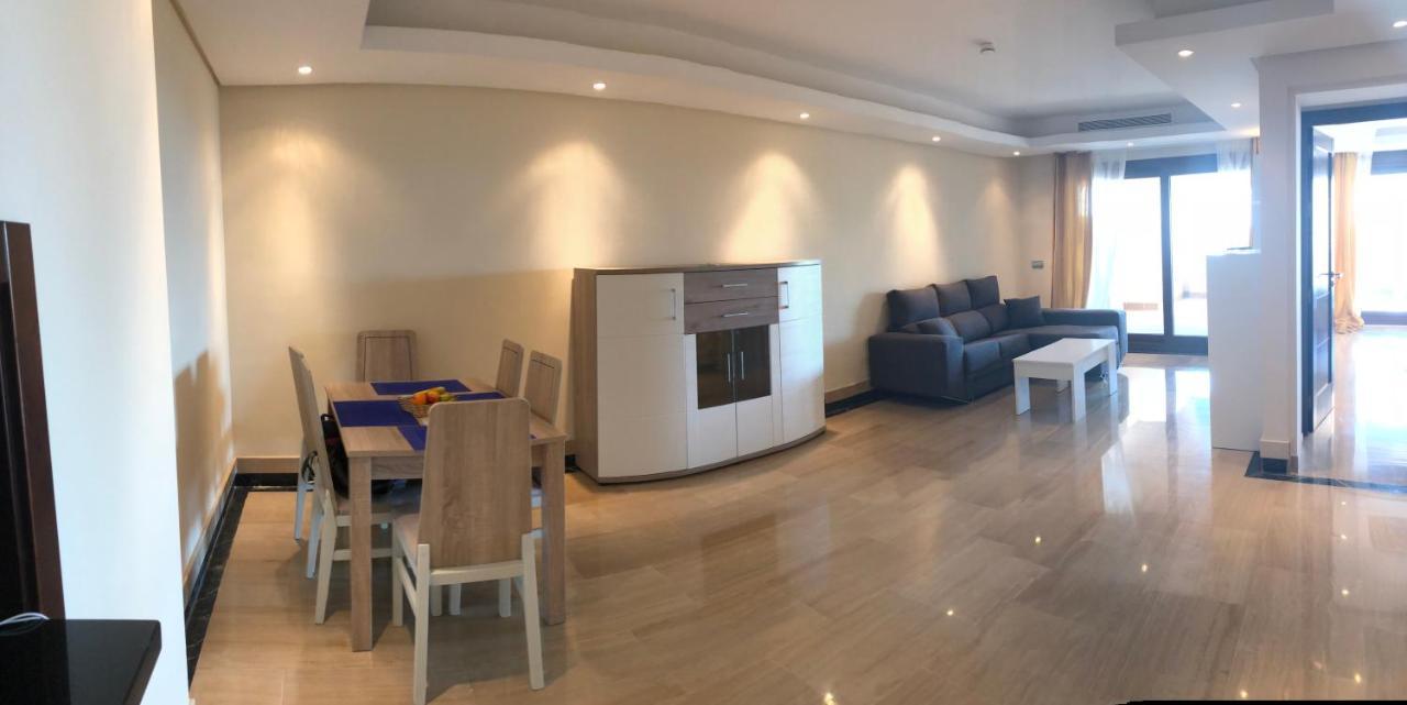 Bahia De La Plata Apartamento Estepona Exterior foto