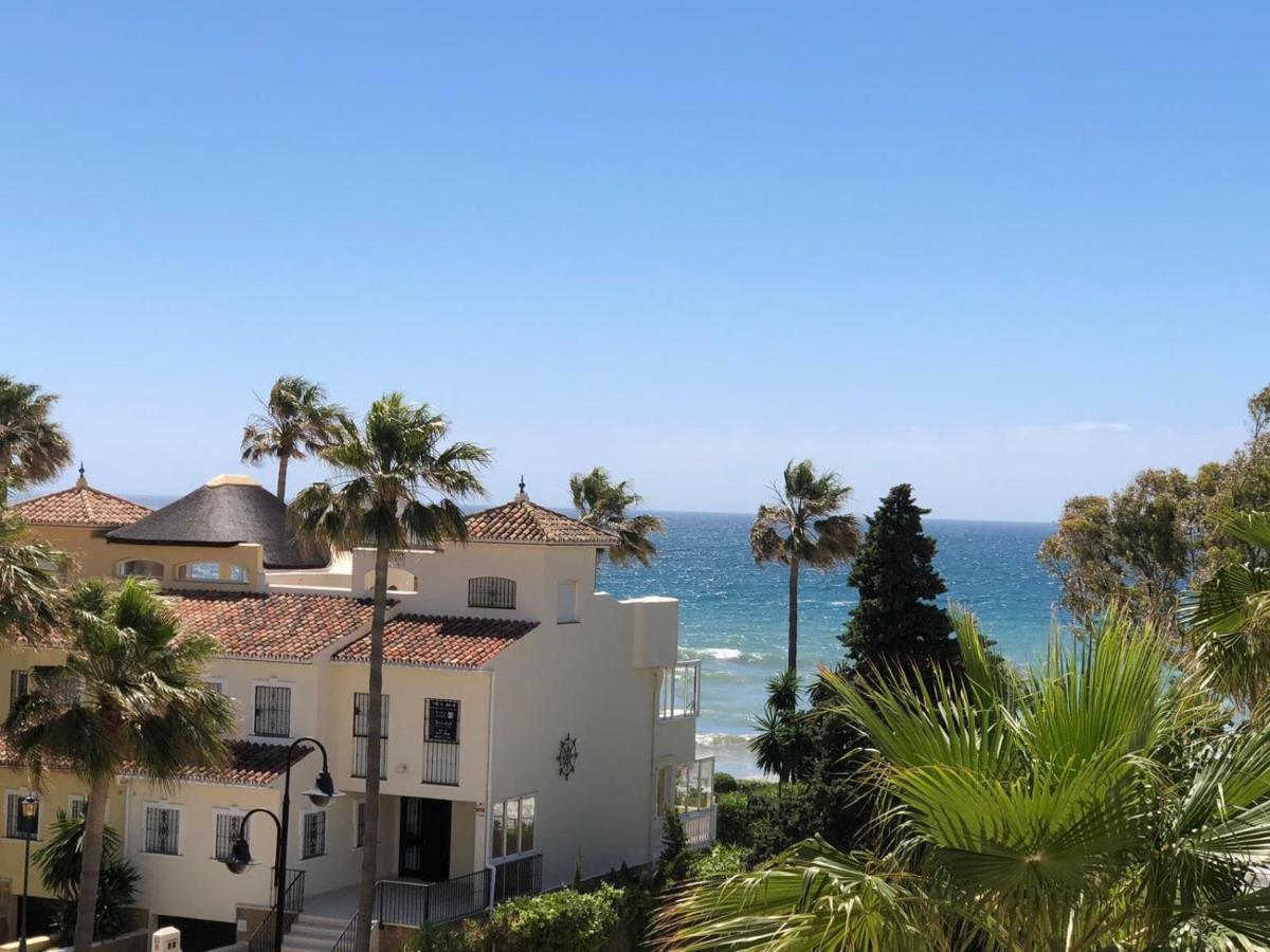 Bahia De La Plata Apartamento Estepona Exterior foto